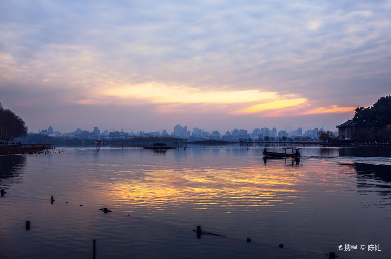 经典无锡+周庄双水乡+醉赏西湖5日4晚跟团游廖慧霞